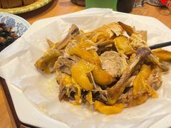 -头上红煨盐鸡·非遗院子餐厅
