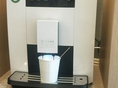 -全季酒店(郑州建设路碧沙岗地铁站店)