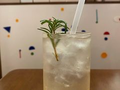 夏日桃子苏打-Lumos一間甜食