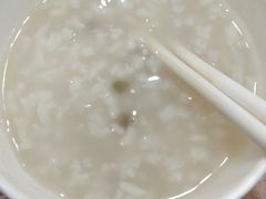 -蓝精灵饺子店