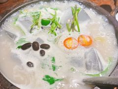 巴马石磨黑豆腐-桂小厨广西菜(桂林万象城店)