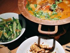 -吃饭皇帝大土家民族菜(正大广场店)