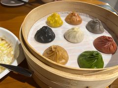-乐忻皇朝(上海中心大厦店)