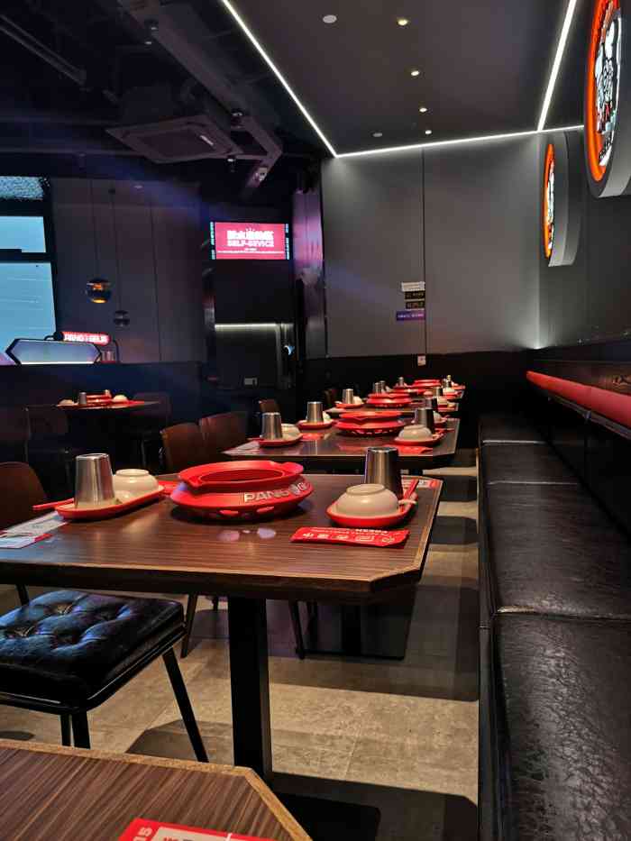 胖哥俩肉蟹煲(富阳鹿山时代店)-"胖哥俩是从大学时期就开始吃的啦