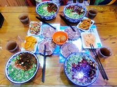 -伊穆祥牛肉面总店·清真
