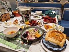 -金马门国际美食百汇(珞喻路店)