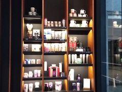 -星巴克(西安旺座现代城店)