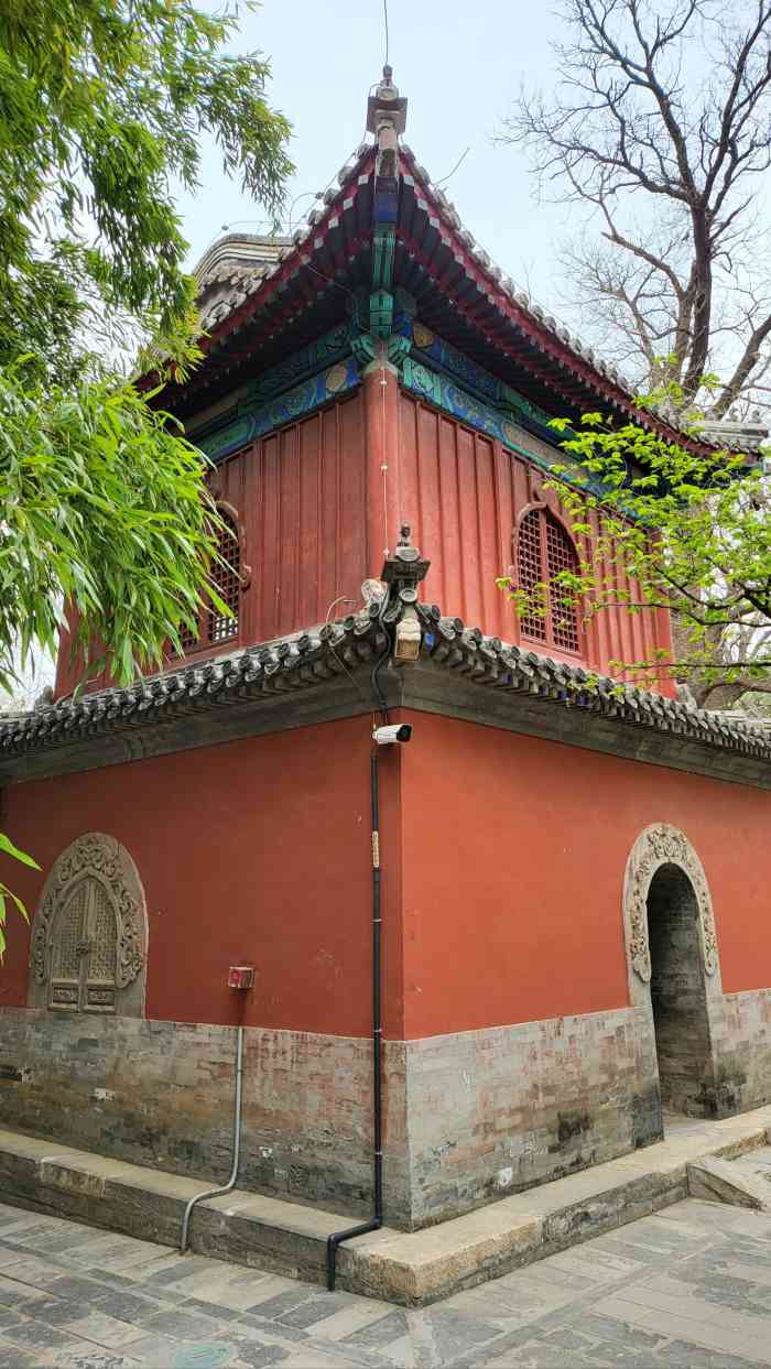 敕建大觉禅寺-"曾经是著名的寺庙 现在已经演变为文物古迹.