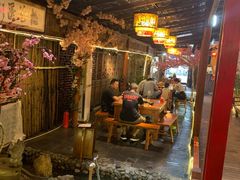 -三道苗苗鱼·美蛙黄辣丁(八里店)