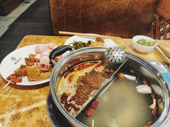 -相约海中金海鲜肥牛自助烤肉火锅(上下九店)