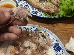 -方国老头包子·39年威海本地老字号•小船海鲜疙瘩汤