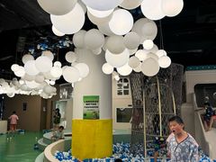 -涨巢·潮玩水疗局