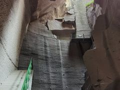 -伍山石窟