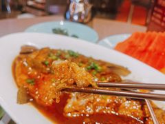 -艳阳天·非遗楚菜(武汉客厅店)