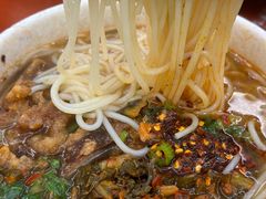 卤鸡酥肉米线-沈卫国卤鸡店(总店)