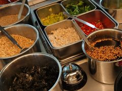 -八二小区抄手(龙湖上城天街店)