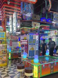 -LuckyStar幸运星家庭娱乐中心(南昌万象汇店)