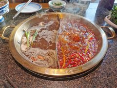 -小天鹅火锅·一线江景洪鼎旗舰店(洪崖洞店)