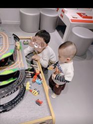 -MINI MARS KIDS CLUB亲子家庭中心(长宁天山店)