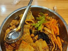-柳州肥姨妈大骨螺蛳粉(东靖路店)