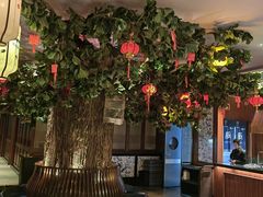 -八府香鸭·啫啫煲(华山路店)