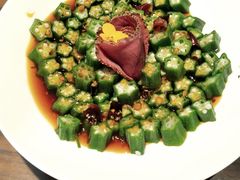 黑椒牛肉拼秋葵-将相和·海鲜蒸饺大连菜