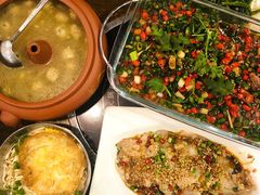 山珍菌汽锅丸子汤-黄桷树曹家私房菜(江与城店)