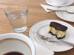 -Cafe Villa
