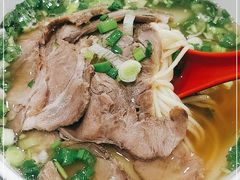 -洪师傅牛肉面(文昌南路店)