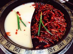 -纸盐河码头火锅(十八梯店)