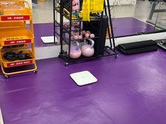 -发条鸭无人健身房(静安胶州路店)