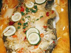 -里岛烤鱼(东港凯虹广场店)