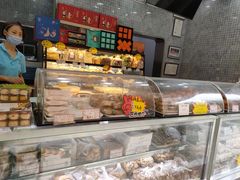 面包甜点陈列柜-闻酥园(青羊区人民中路店)