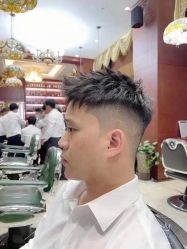 -尼特斯男士发型馆