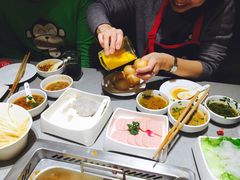 -海底捞火锅(海宁路店)