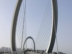 -南京眼步行桥