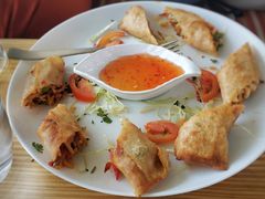 -Lake Shore Hotel & Restaurant