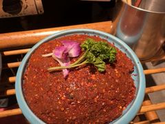 -老牌坊云南鱼豆花火锅(爱建店)