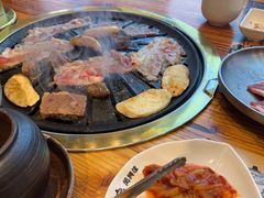 -万兴佳烤肉·长白山老味道(东岸里店)