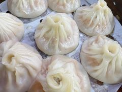 -莱莱小笼·乔艾