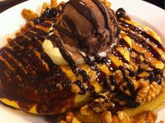 -Pancakes on the rocks(Darling Harbour)