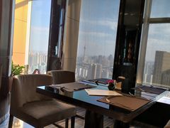 -唐拉雅秀酒店-西锦汇空中BBQ·思创餐厅