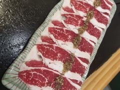 -臻牛烤肉
