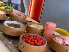 -龍歌自助小火锅(市南金茂湾店)