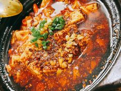 砂锅麻婆豆腐-懒人盐府人家(安贞店)
