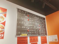 -荆九爷爆炒桥头三嫩(云南北路店)