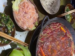 -黄潇洒老火锅(九眼桥宏济巷店)