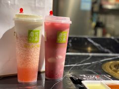 霸气冰淇淋草莓-奈雪的茶(花城汇中区PRO店)