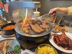 -草家酱蟹炭火烤肉店(珲春南路一店)