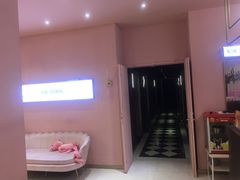 -极光点播影院(天一广场国购店)